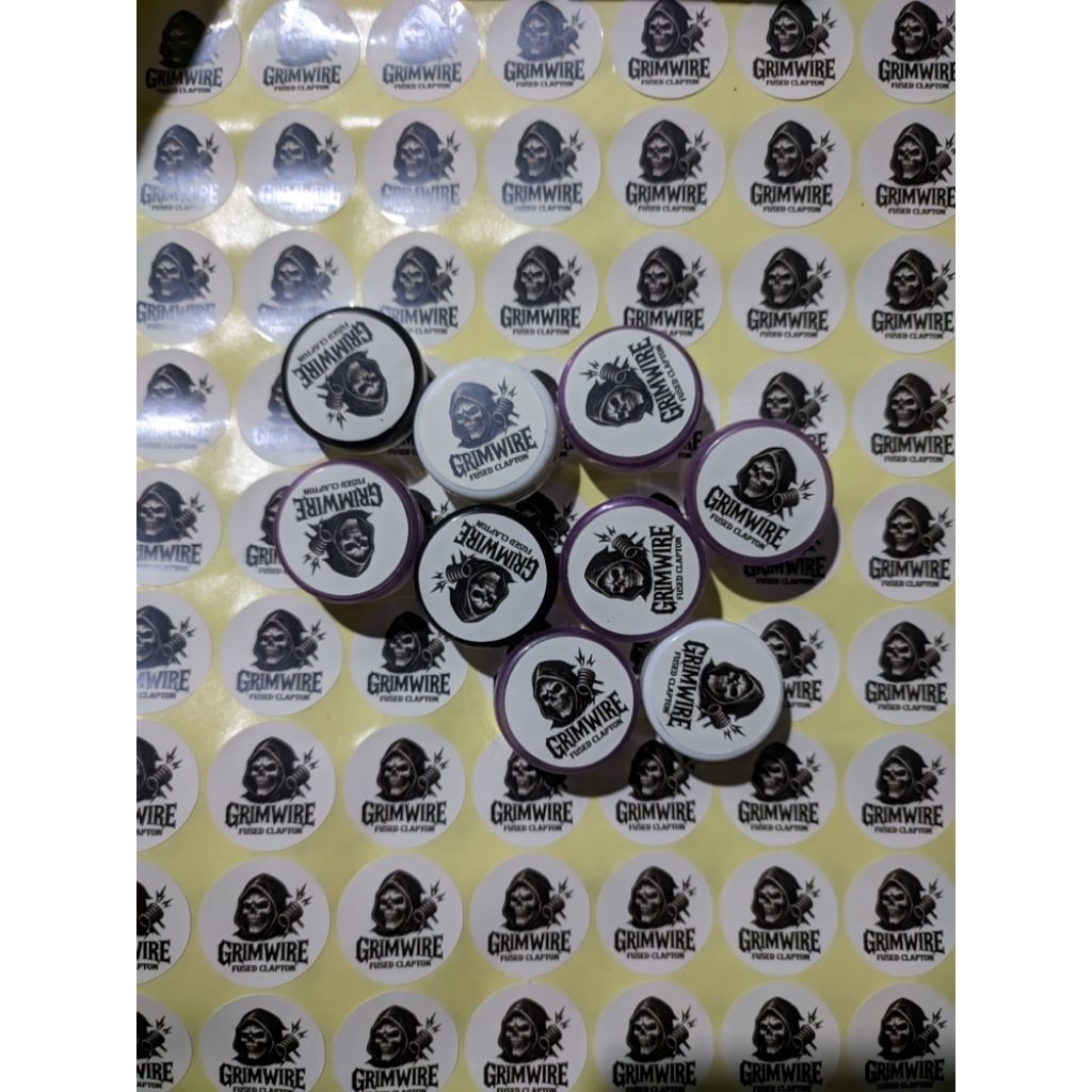 

STIKER & LABEL UK 2,5 ISI 1