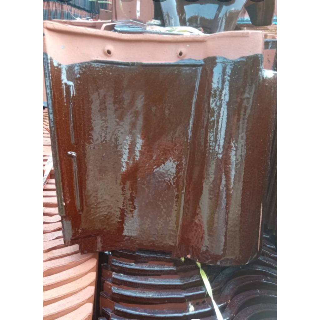 Genteng keramik kanmuri espanika wine red