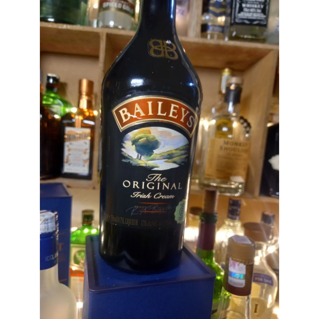 baileyss pajangan botol /botol kosong premium /botol pajangan klasik