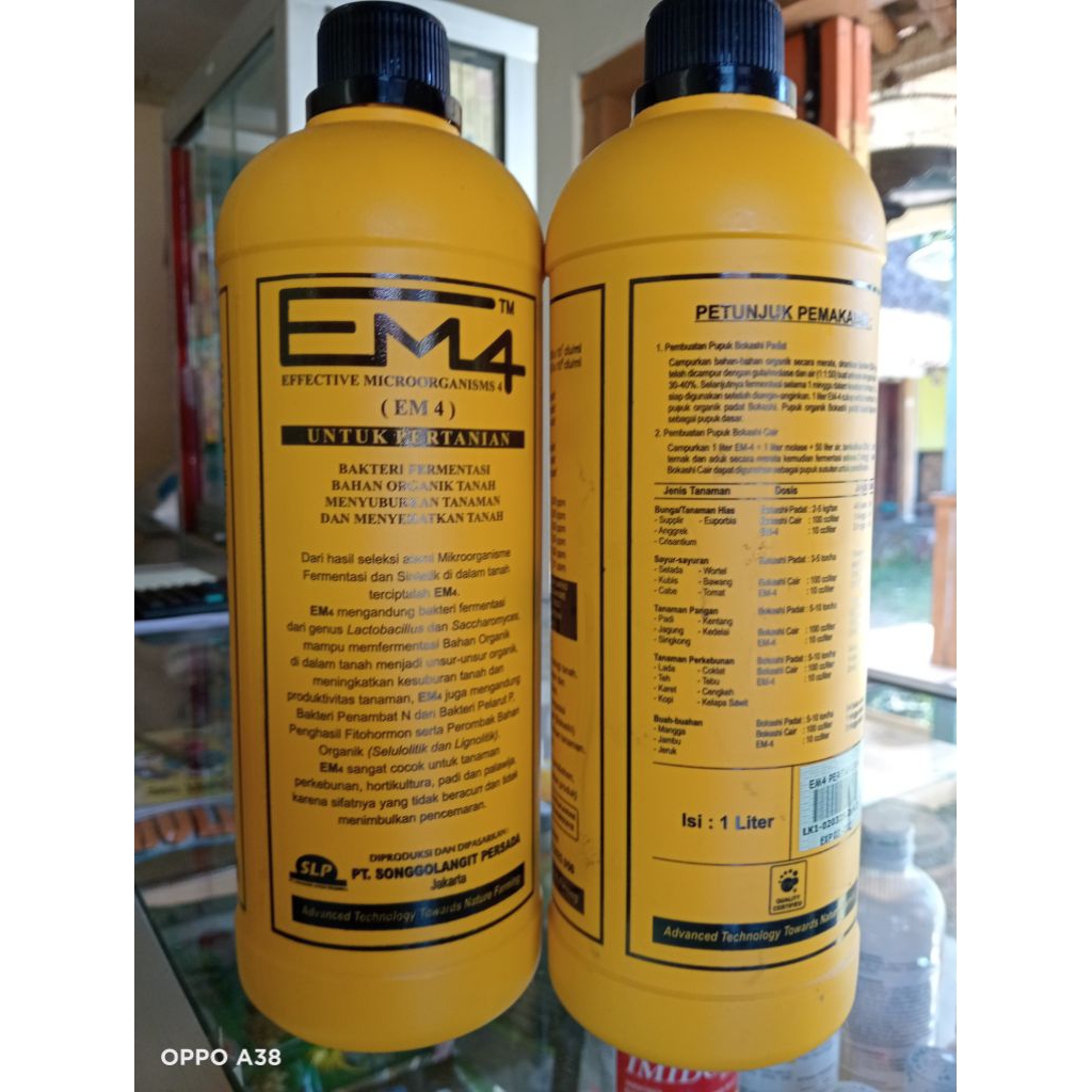 EM 4 (pupuk bakteri fermentasi)