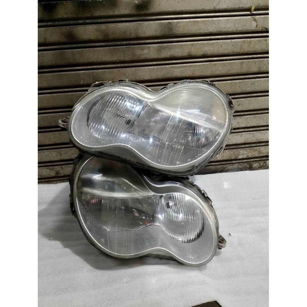 headlamp Mercedez Benz w203 original Bosch