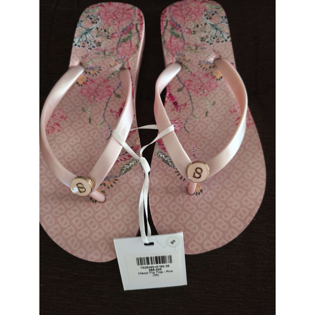 Buttonscarves Misool Flip Flop Pink