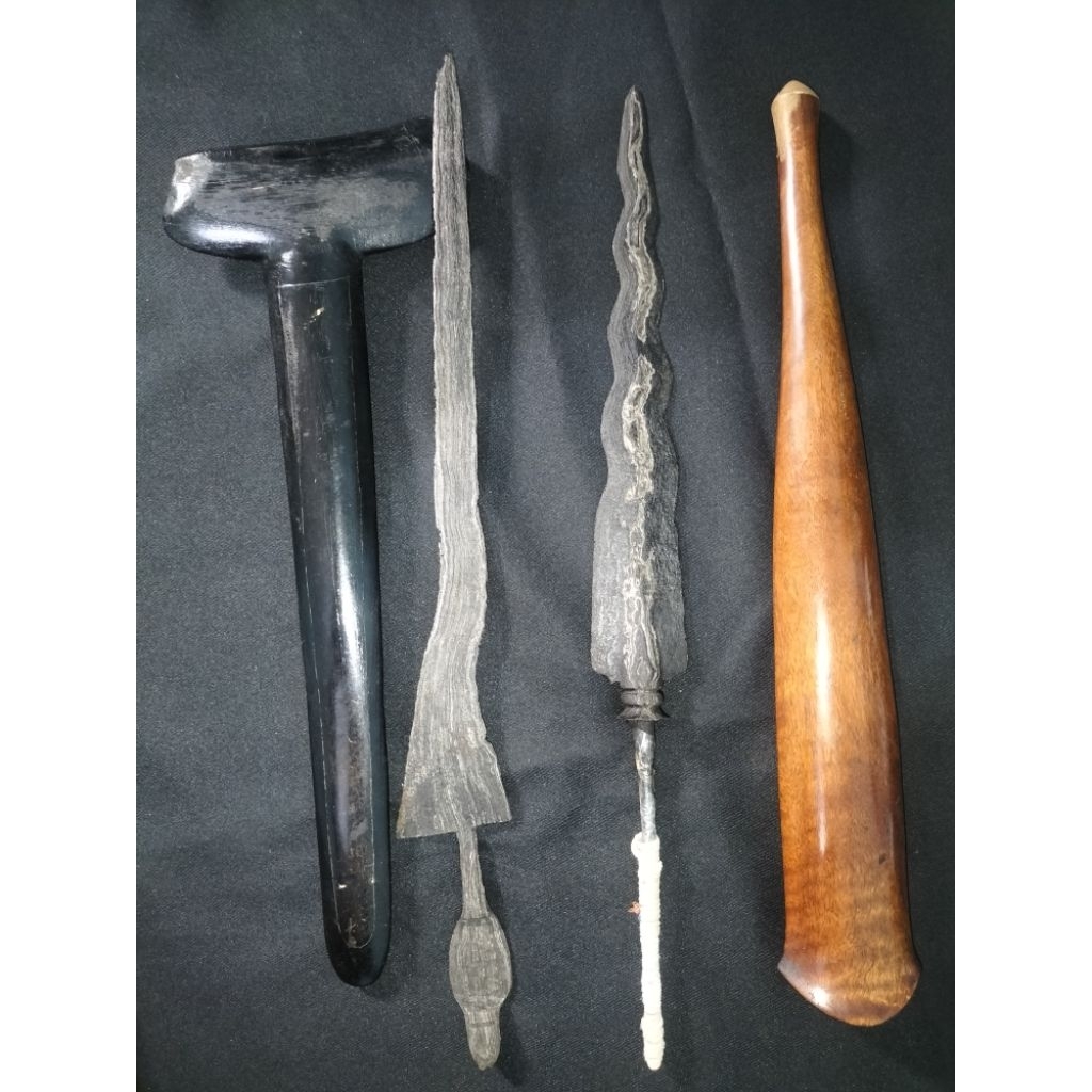 Borong 2 Pusaka Seperti digambar - Garansi Ori Sepuh