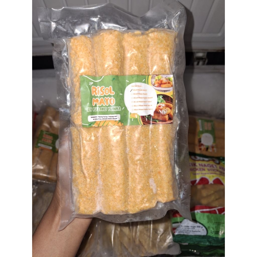 RISOL AYAM DAN MAYO FROZEN