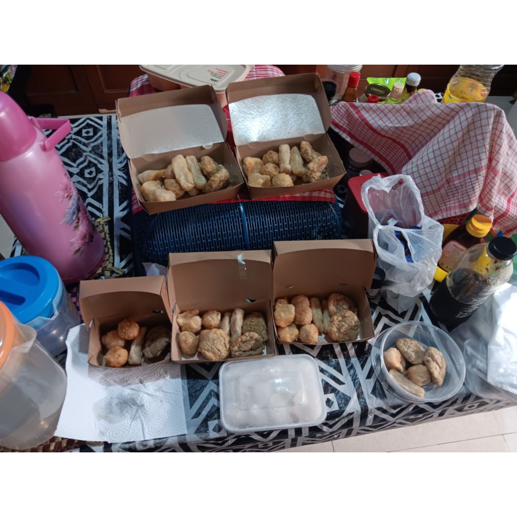 

Pempek Kecil 20pcs dan Pempek Kapal Selam Lenjer