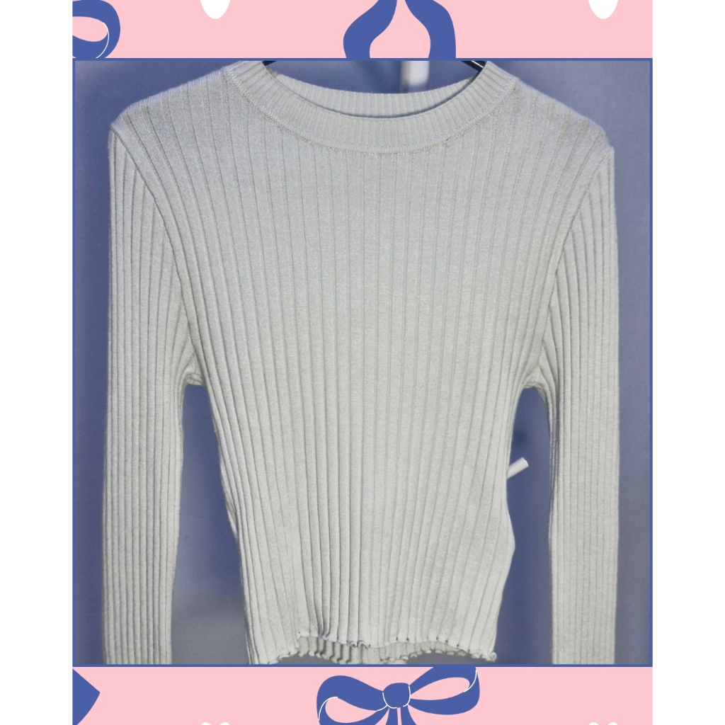 Kaos Rajut Crop Biru Muda Brand H&M Ukuran XS (Preloved)