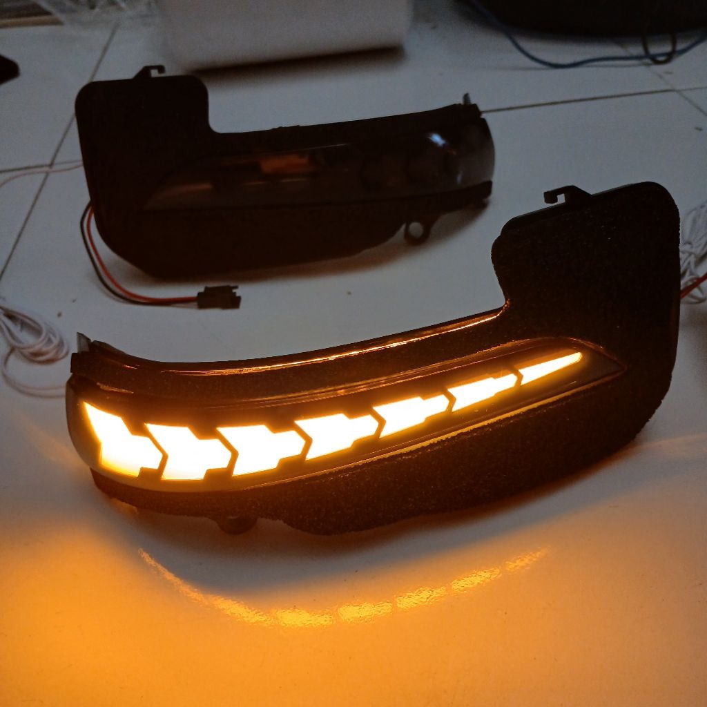 LAMPU SEN RUNNING INNOVA REBORN 2016-2024 ( WELCOME LIGHT)