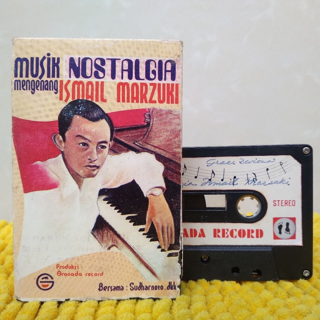 KASET PITA MUSIK NOSTALGIA MENGENANG ISMAIL MARZUKI