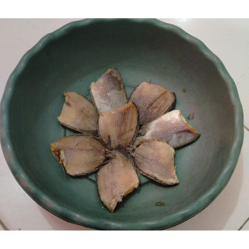 

Ikan Asin Sepat Siam