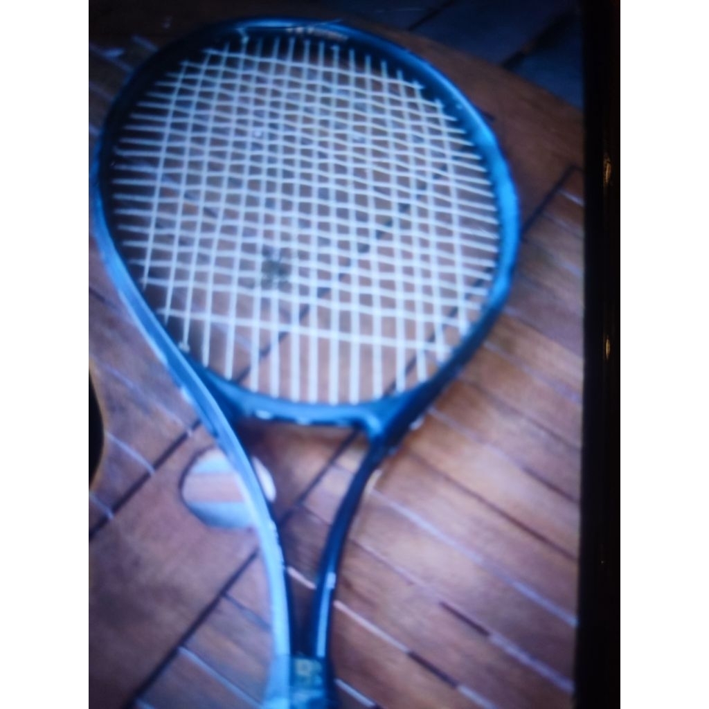 Raket tenis borris becker