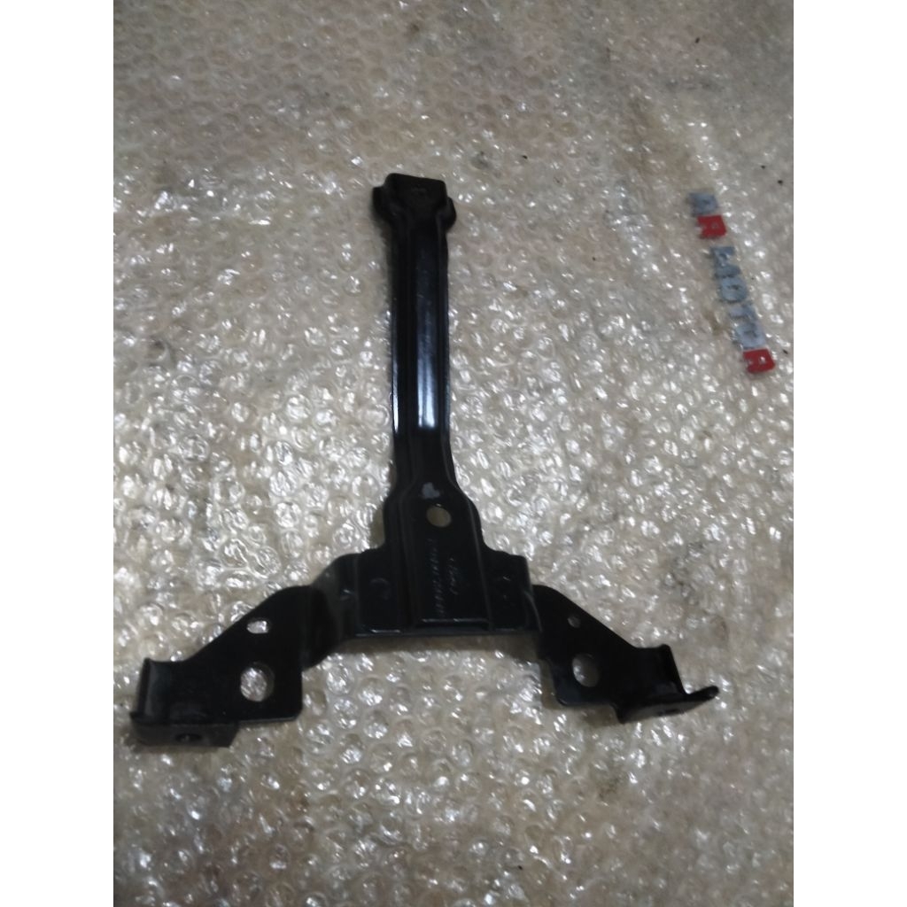 dudukan aki Ford fiesta ecosport