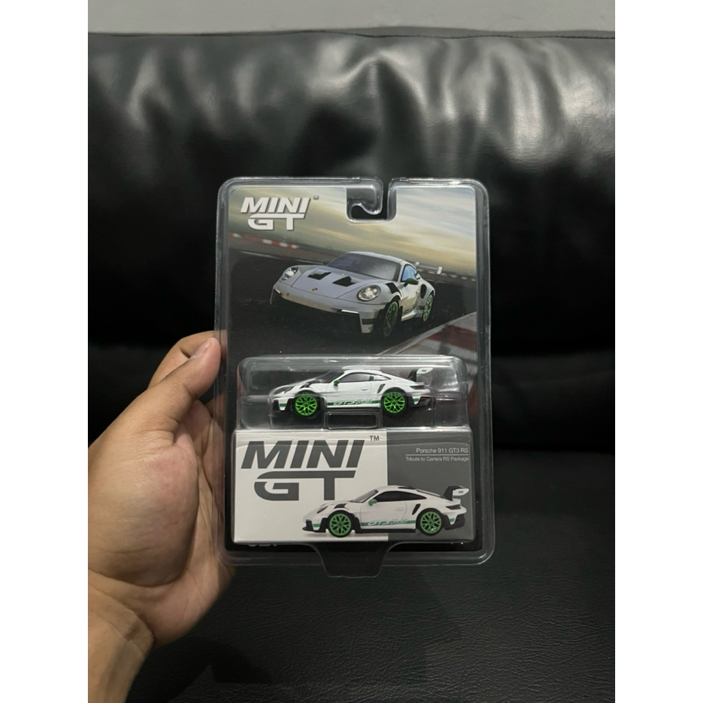MINI GT Porsche 911 GT3 RS Tribute to Carrera RS Package (BLISTER)