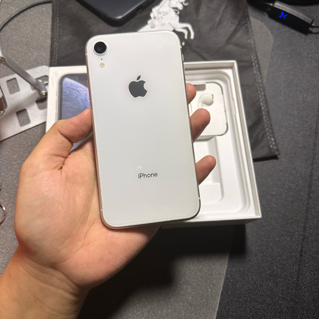 iphone xr 64 gb putih
