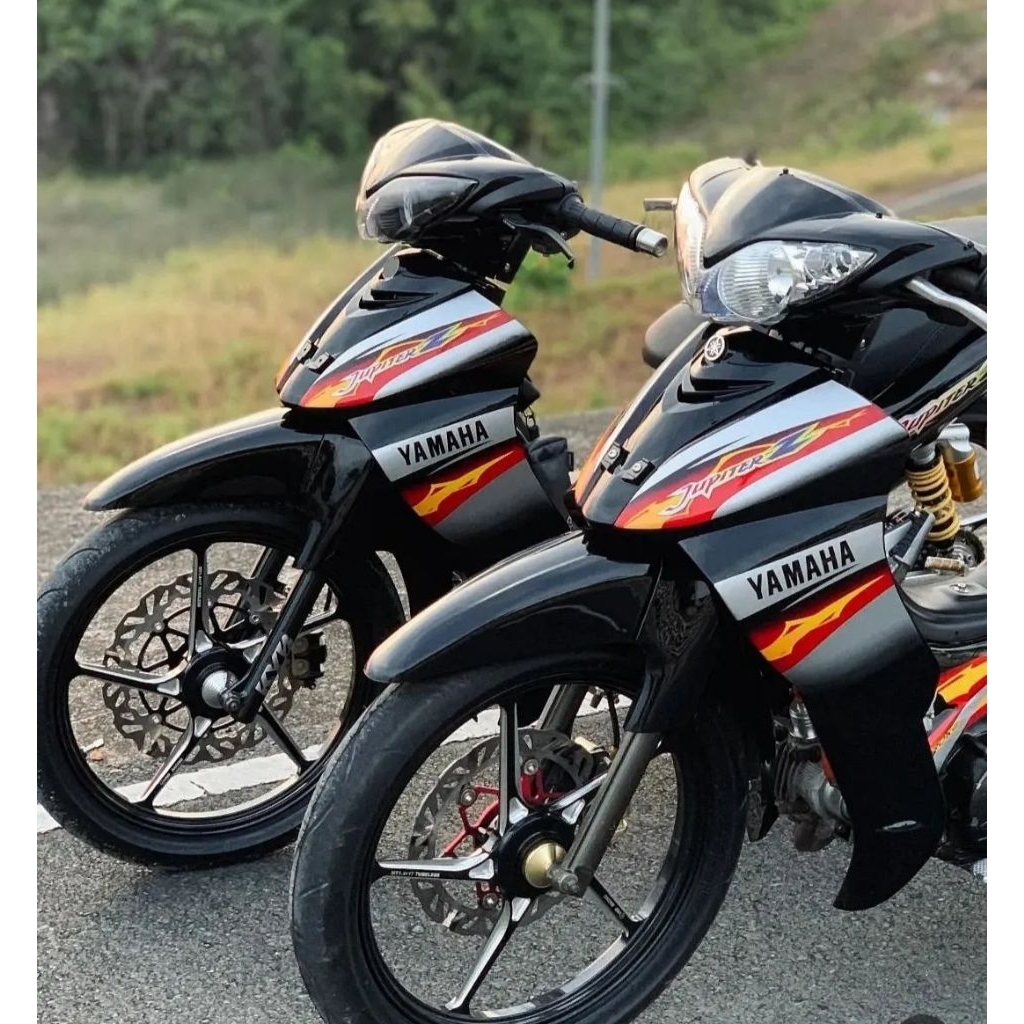 Striping Lis Sticker Decal standar Original Jupiter Z 2004 Hitam Silver 2004 Striping Original Yamah