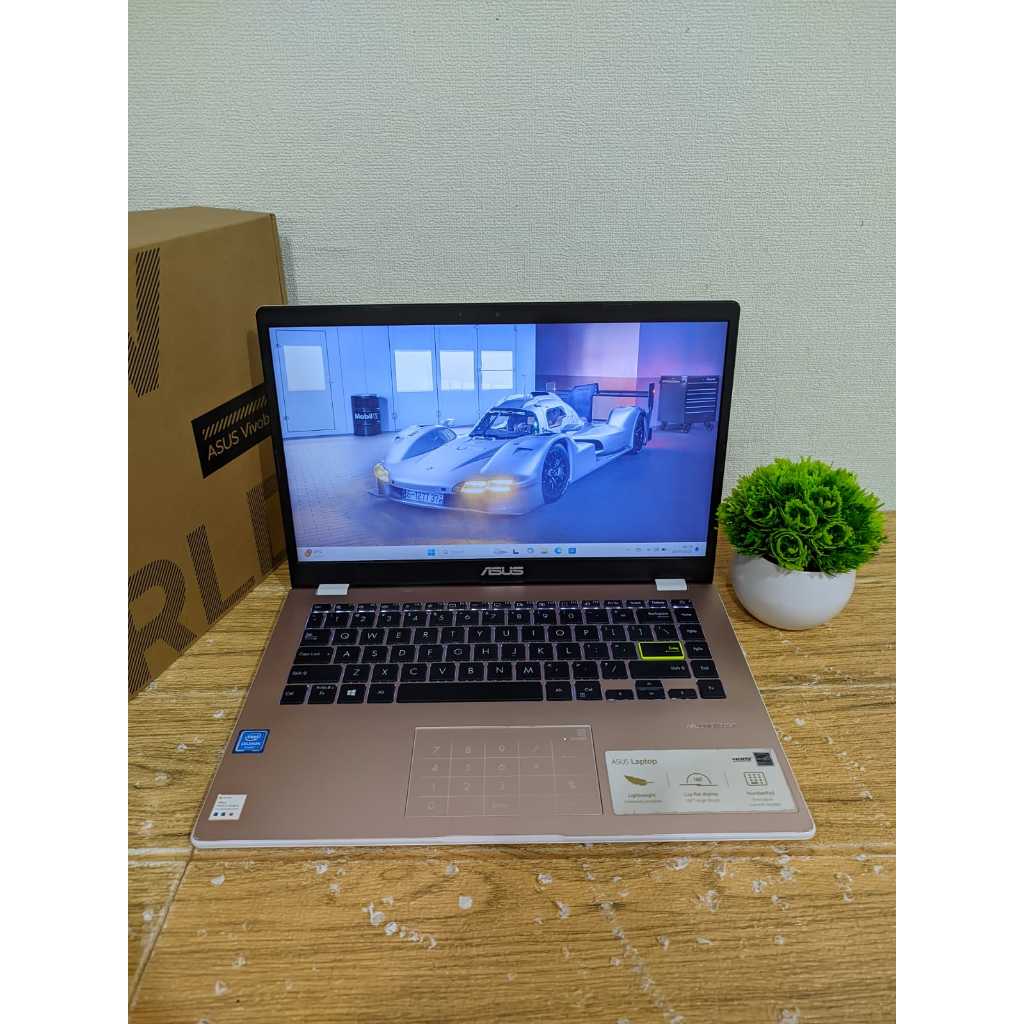 LAPTOP 3 JUTAAN ASUS VIVOBOOK E410MA INTEL N4020 RAM 4GB SSD 512GB LAYAR 14"FHD SECOND LIKENEW MURAH