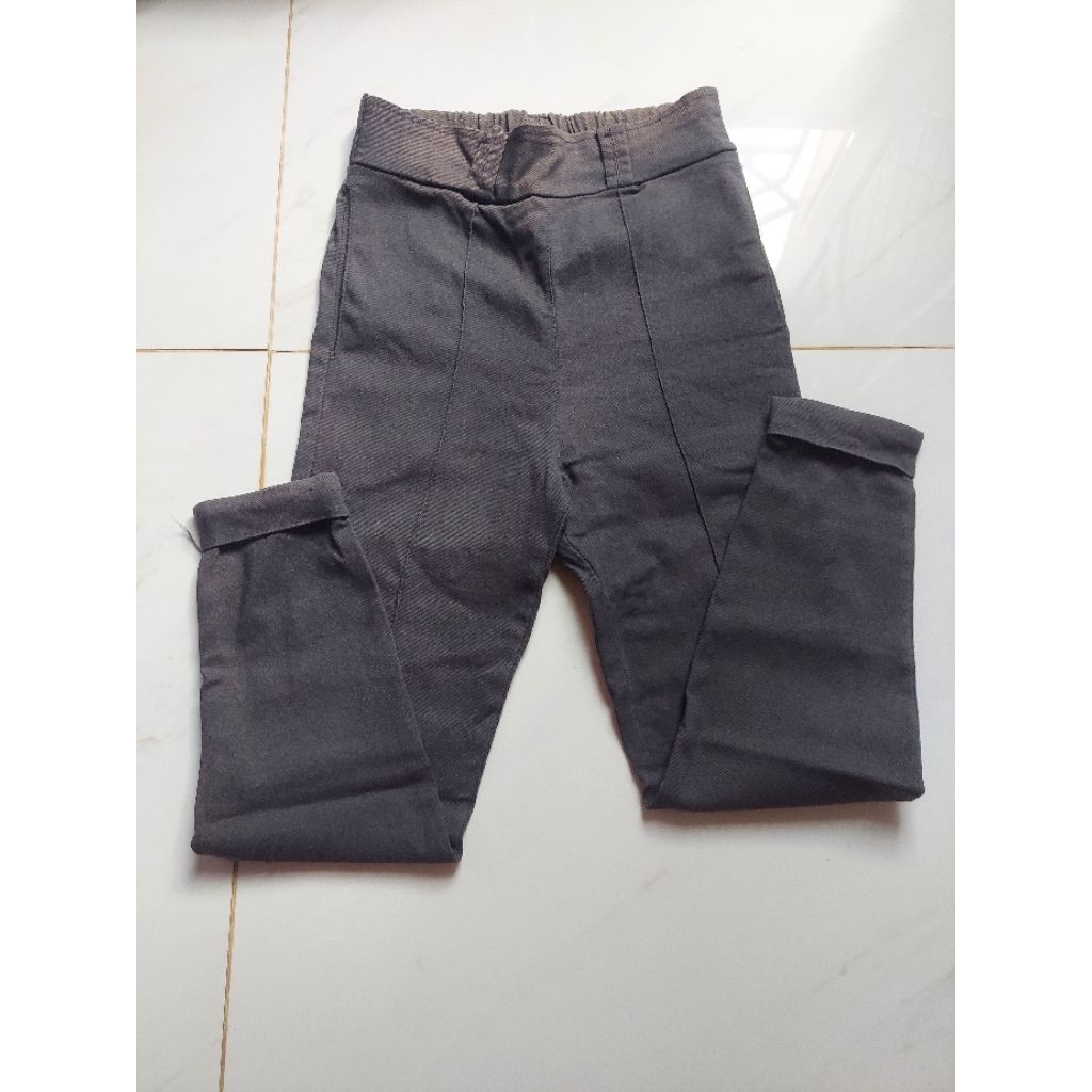 Celana Kain model stretch preloved