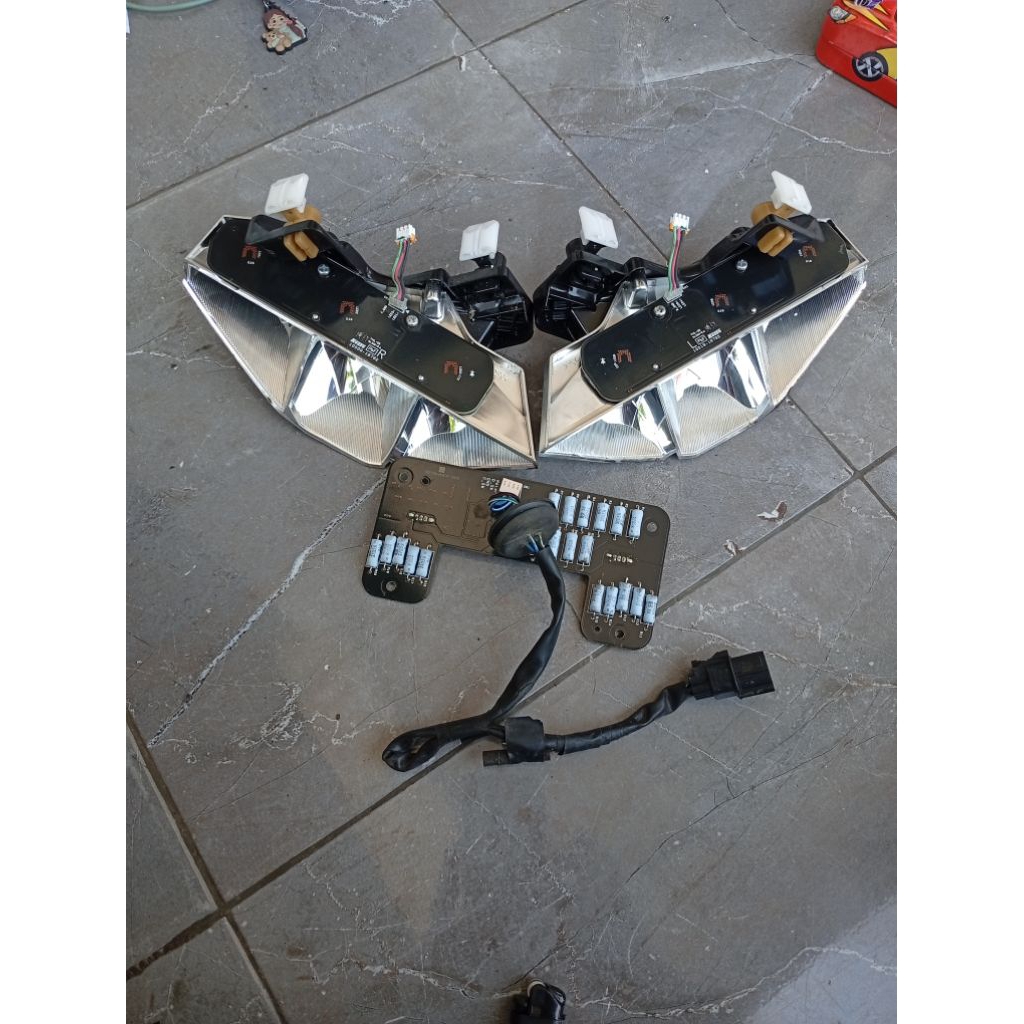 pcb lampu led vario new 150 cbr 150 dkk