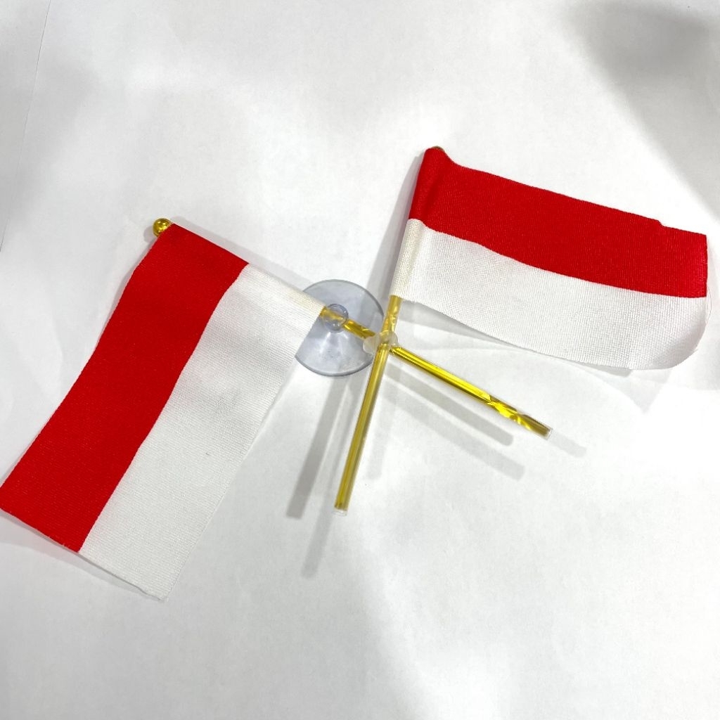 BENDERA MERAH PUTIH SILANG TEMPEL KACA MOBIL / BENDERA TEMPEL 17 AGUSTUS