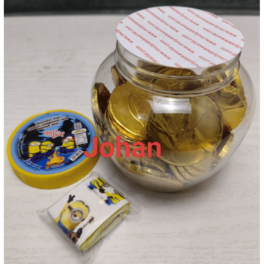 

50 PCS COKLAT COIN BESAR Bess Diip ( MINIONS ) + STIKER