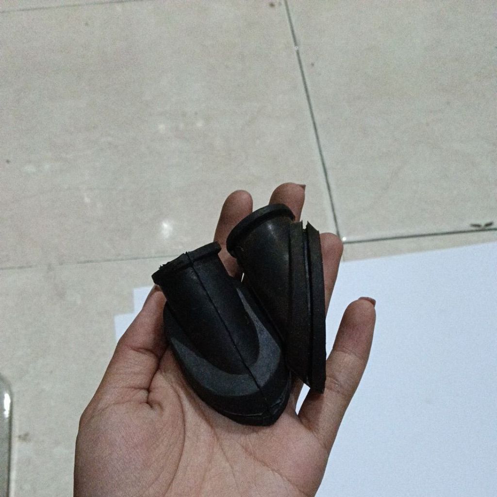 karet pelindung kabel body vespa pts