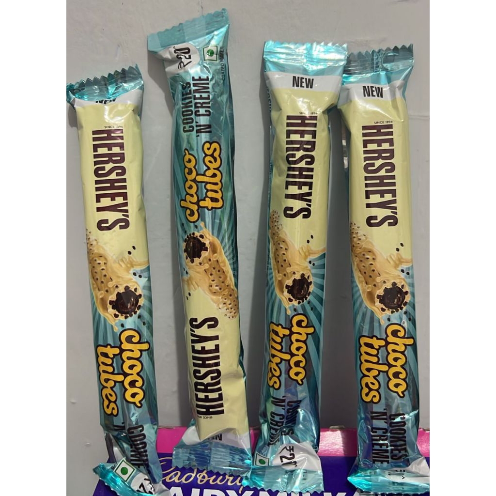 

HERSEY'S CHOCO TUBES COOKIES AND CREAM
