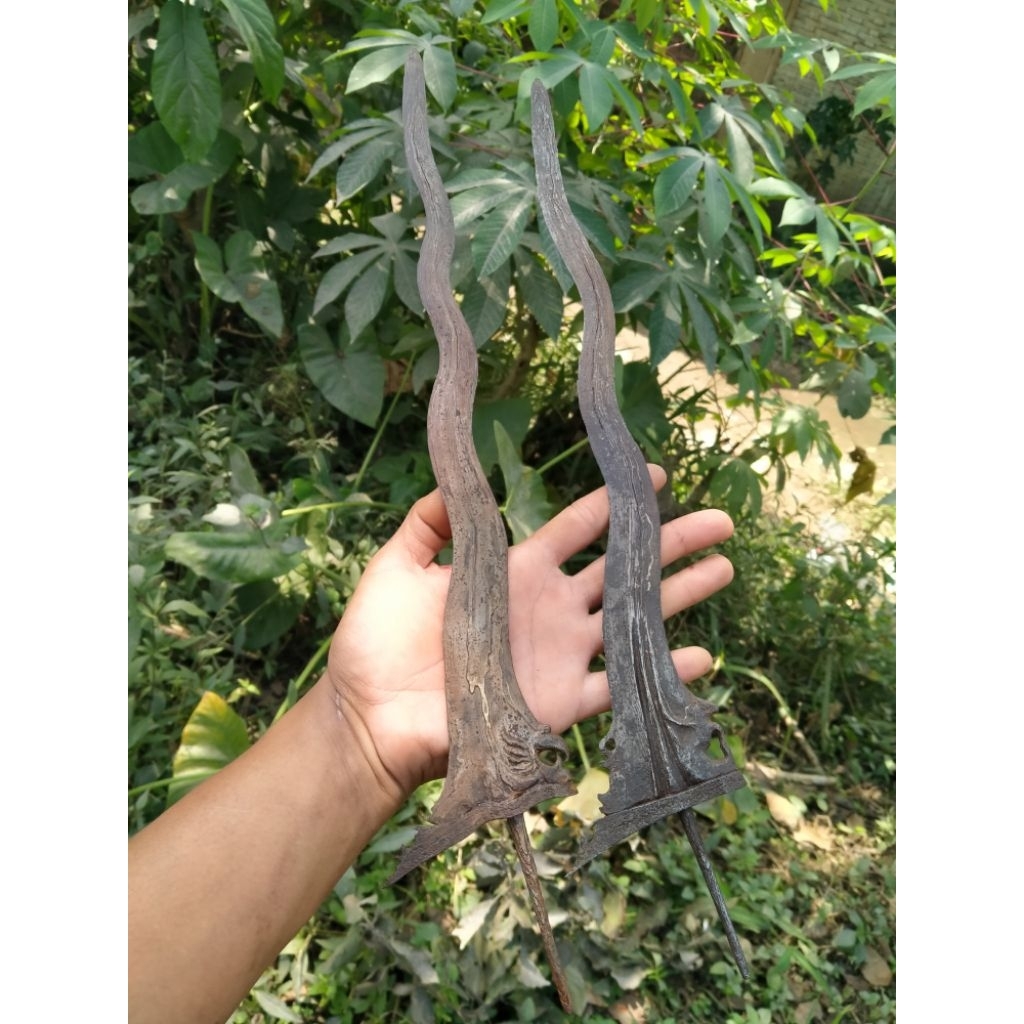 KERIS JATAYU & SINGO BARONG LOKASIAN
