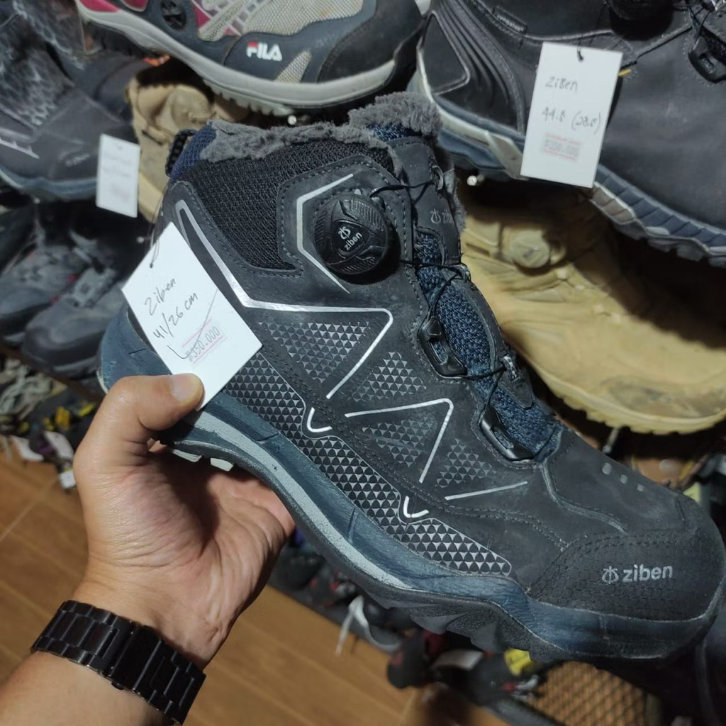 sepatu safety ziben size 41