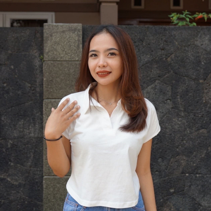 KAOS | BAJU | BAJU KAOS | CROP TOP | BAJU CROP TOP WANITA | CROP TOP KERAH POLO WARNA PUTIH | LUXELO