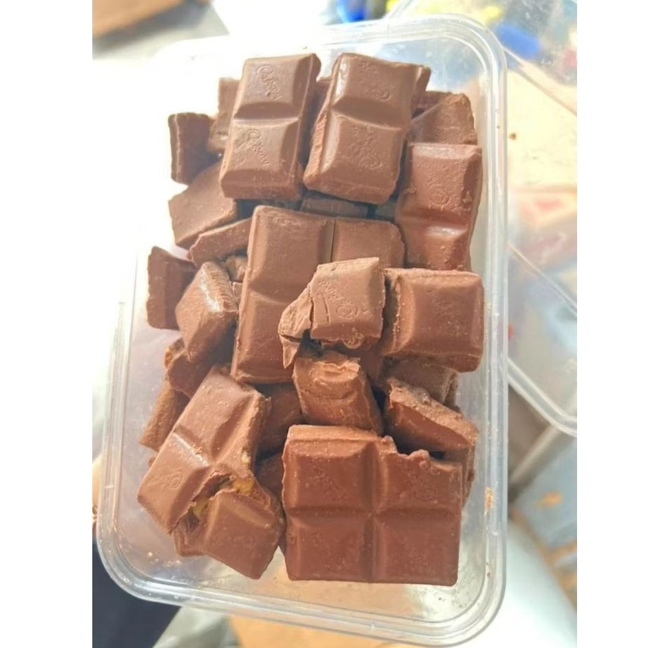 

Cokelat patahan krikil 500gr