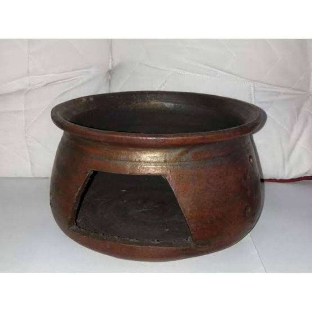 Anglo tungku tanah liat