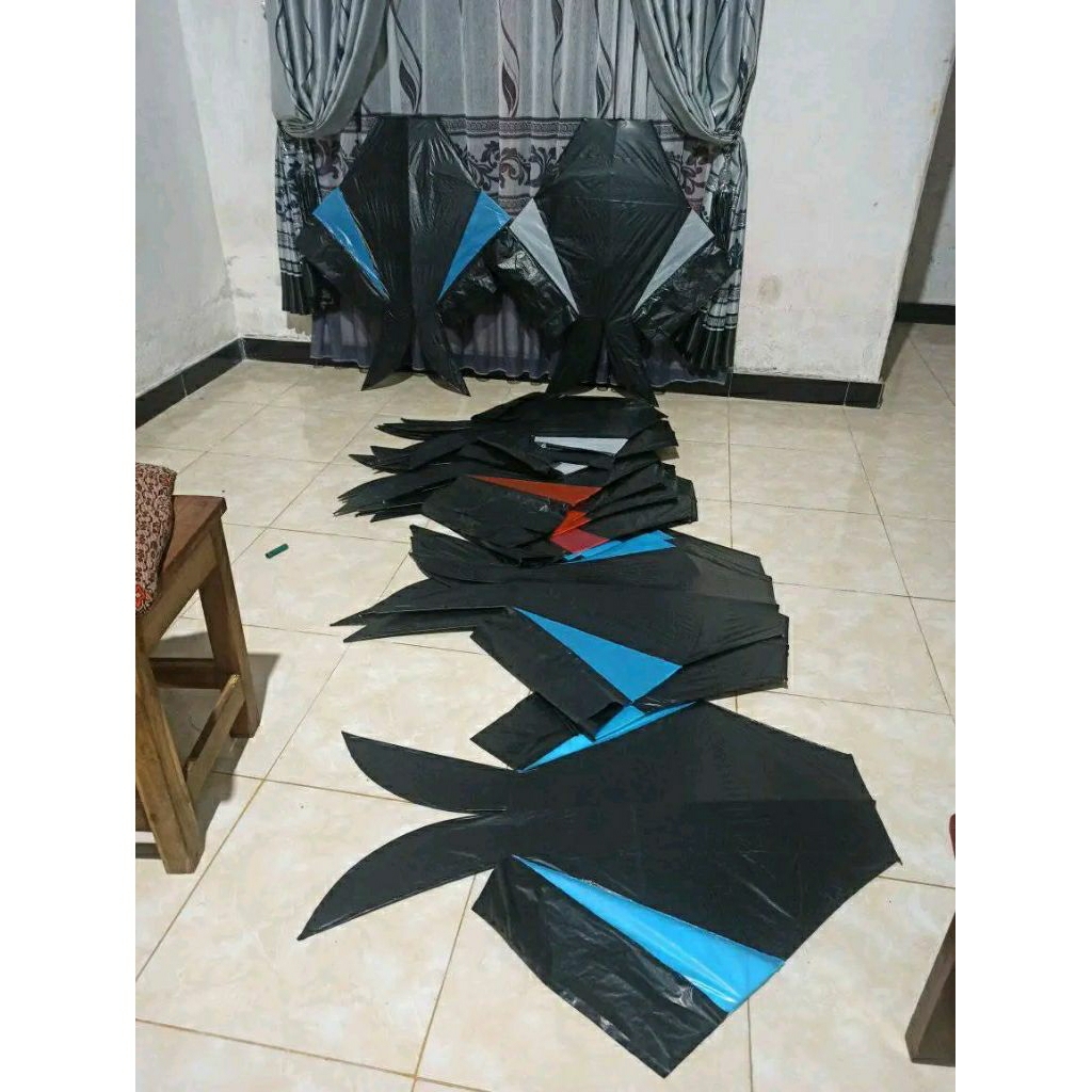 Layangan cotek khas bali