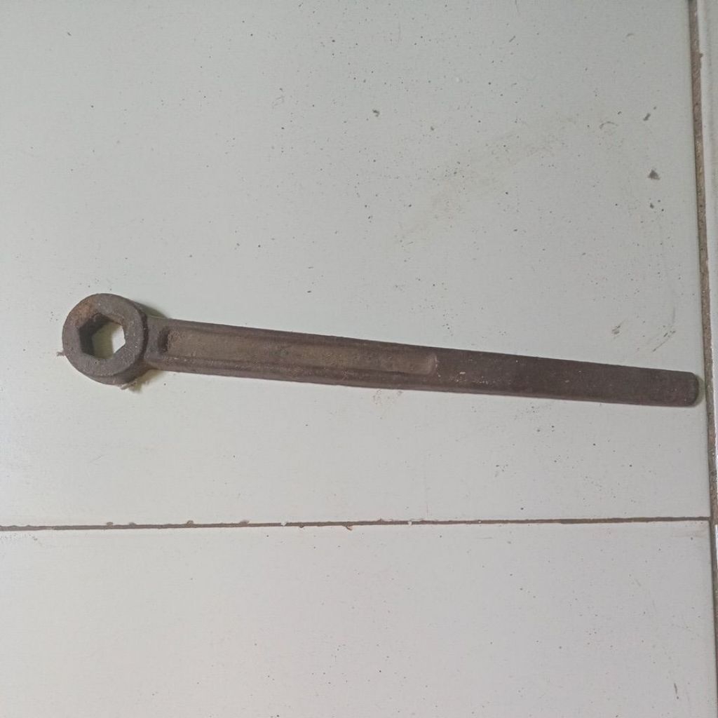 kunci baut head cylinder mesin diesel R175-R180 7.5pk-8pk