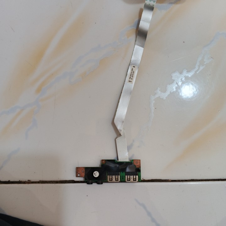 IO Board Laptop Acer Aspire Z3-451 Z3-452 Jack Audio Sound Second Bekas 77