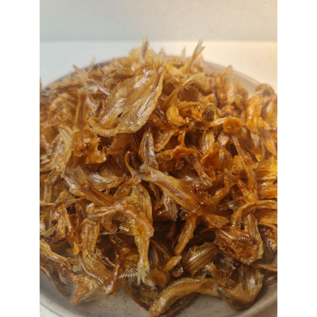 

Ikan kapasan kalapan tawar dan asin kering kriuk ikan kerupuk