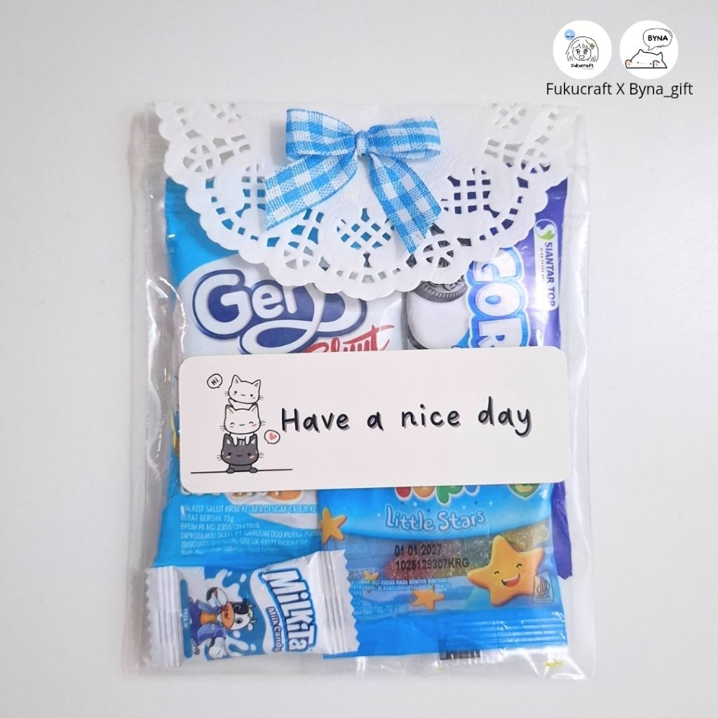 

Mini Gift Snack Warna/ Snack Paket / Snack Hampers