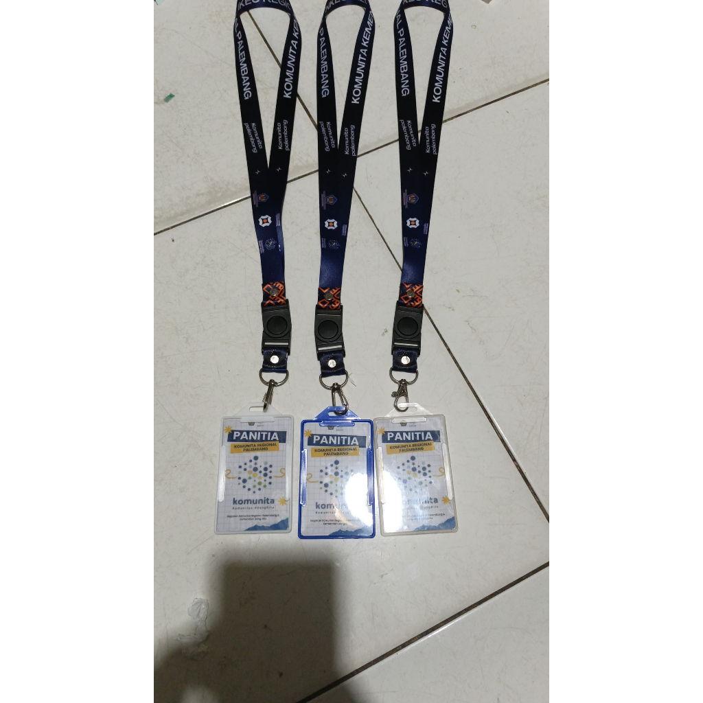 

Tali Lanyard Custom + Tempat ID card Ukuran 2,5 Cm