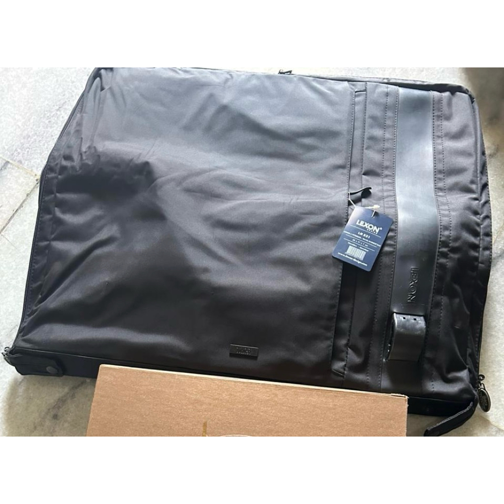 BCA Prioritas LEXON suit gown bag organizer tas travel bag merchandise souvenir hadiah gift