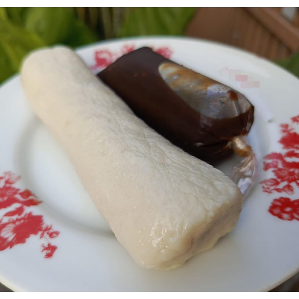 

Pempek Lenjer Besar ikan tenggiri