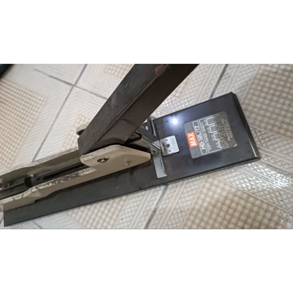 

Pemotong Kertas asli Jepang Heavy duty