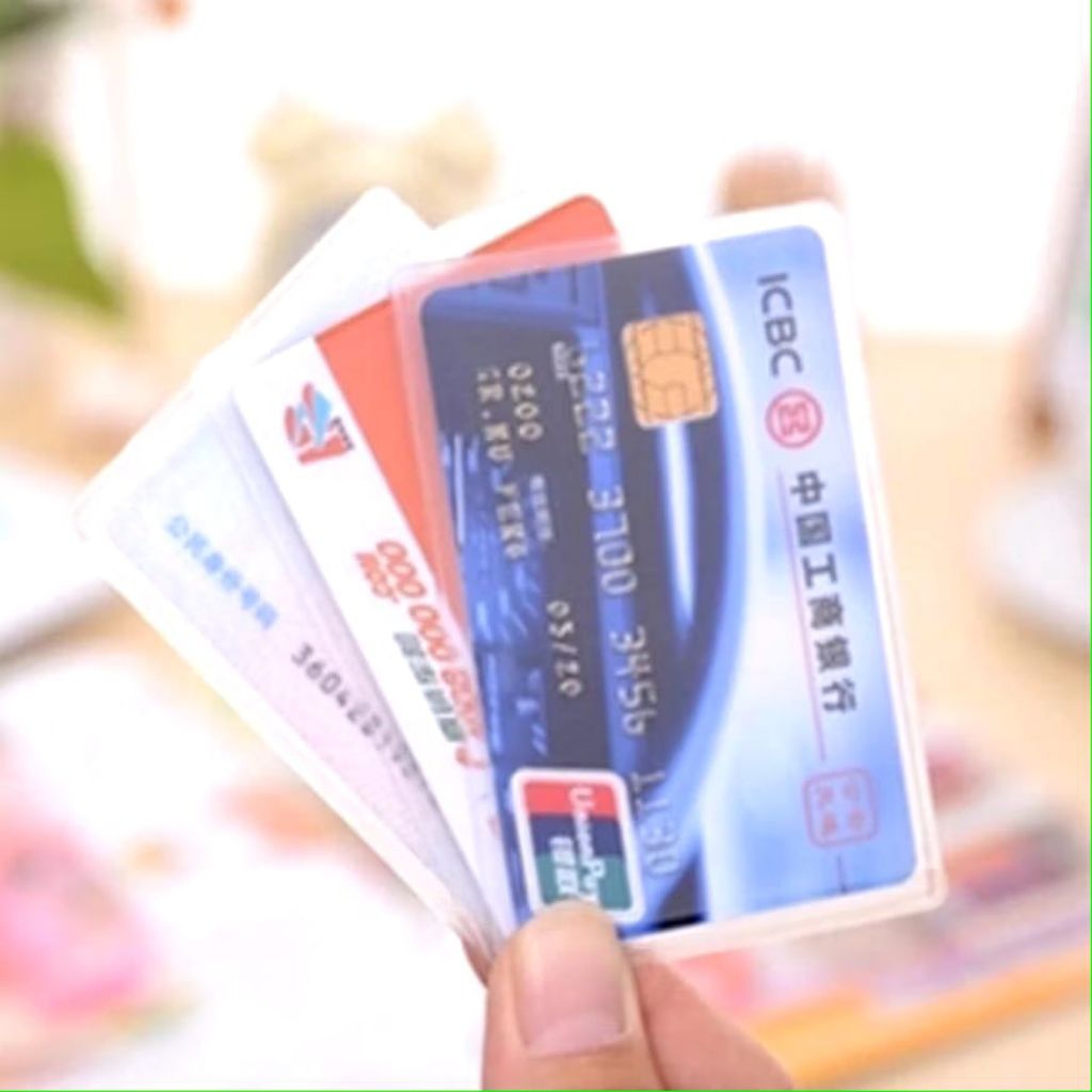 

Plastik Cover Pelindung Kartu Kartu Nama. fgt