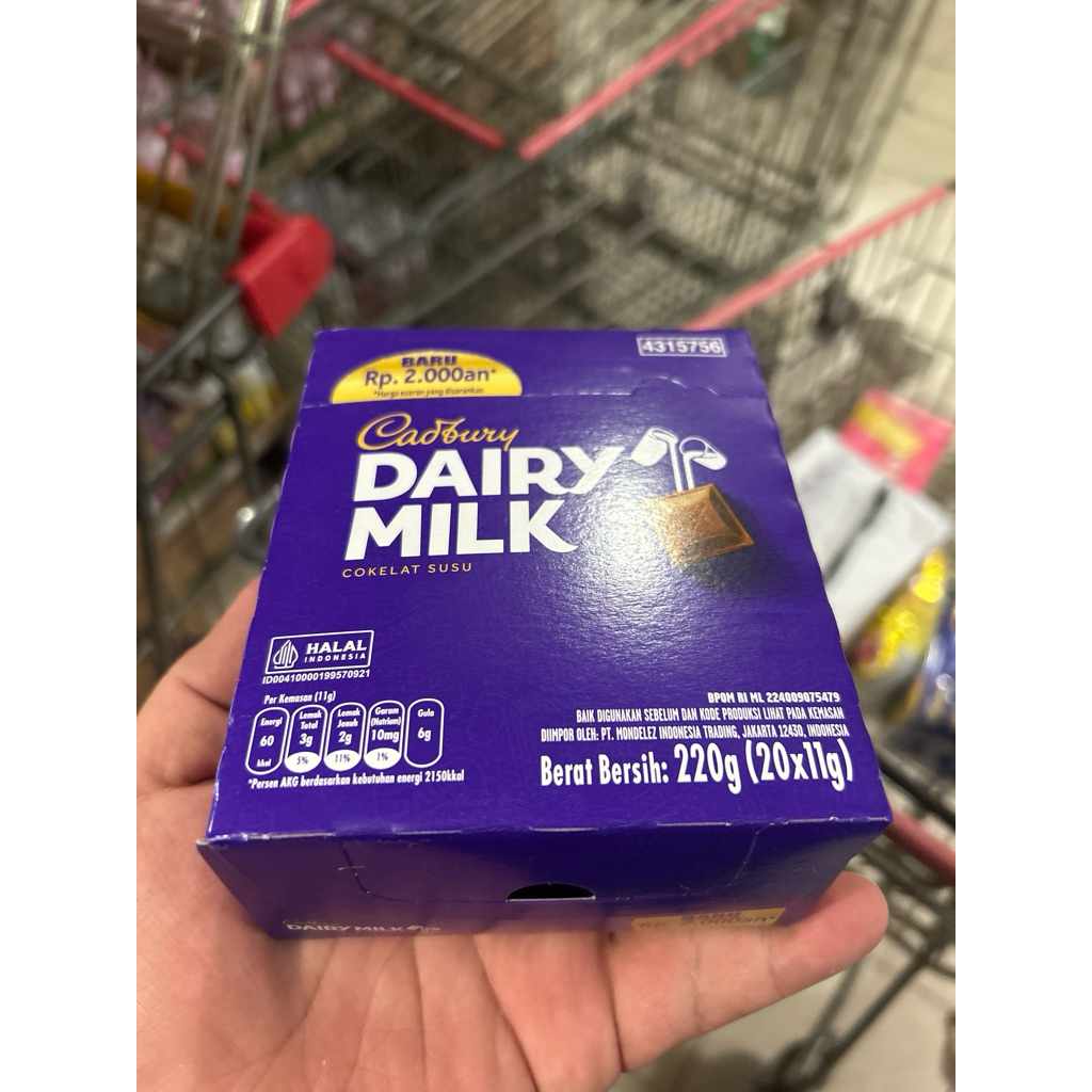 

Cadbury dairy milk 11gr isi 20 pcs