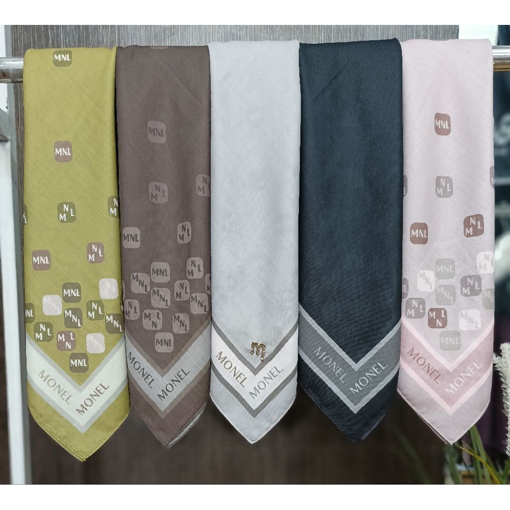 Hijab Monel Original Moze Series. Kerudung Segi Empat Monel