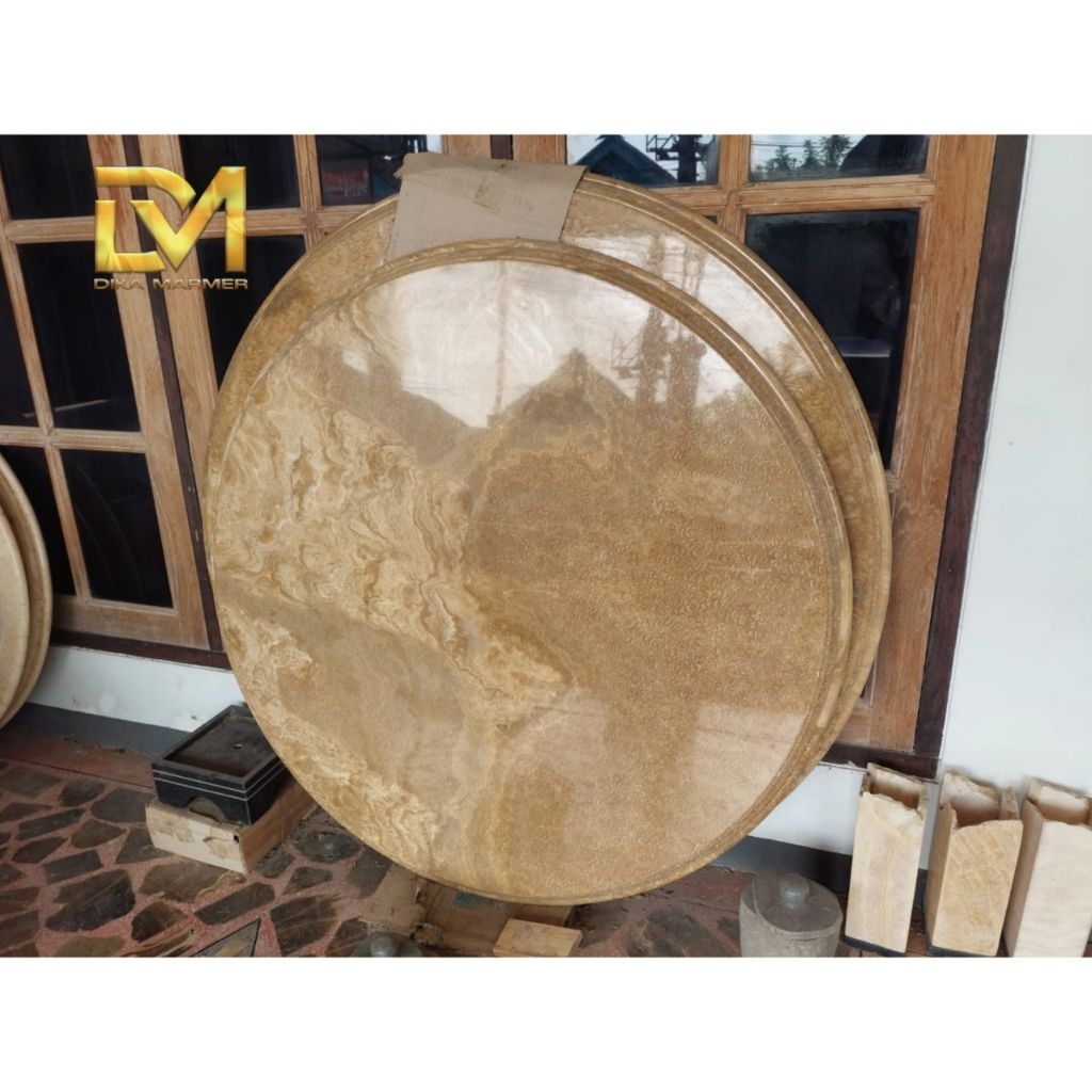 Daun Meja Bulat Batu Onyx Coklat Mengkilap Bersih