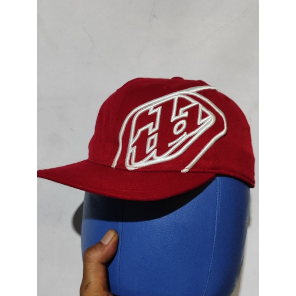 Topi Troy Lee Design