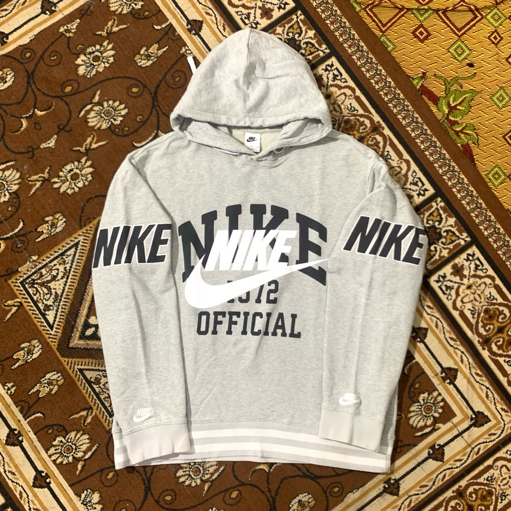 GREY HOODIE NIKE SPORTWEAR 1972