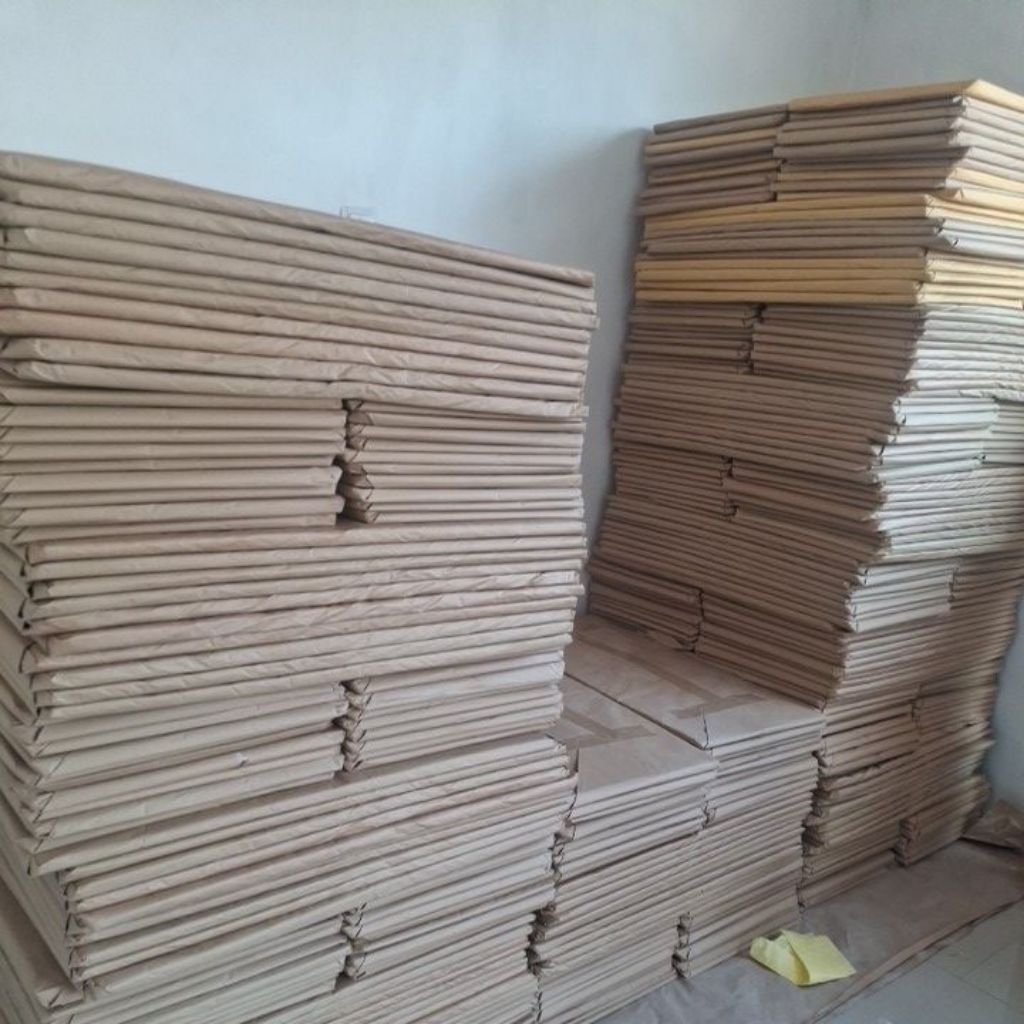 KERTAS LAYANGAN PUTIH  18 gram TISU SEMI MINYAK LITO SANJUNG