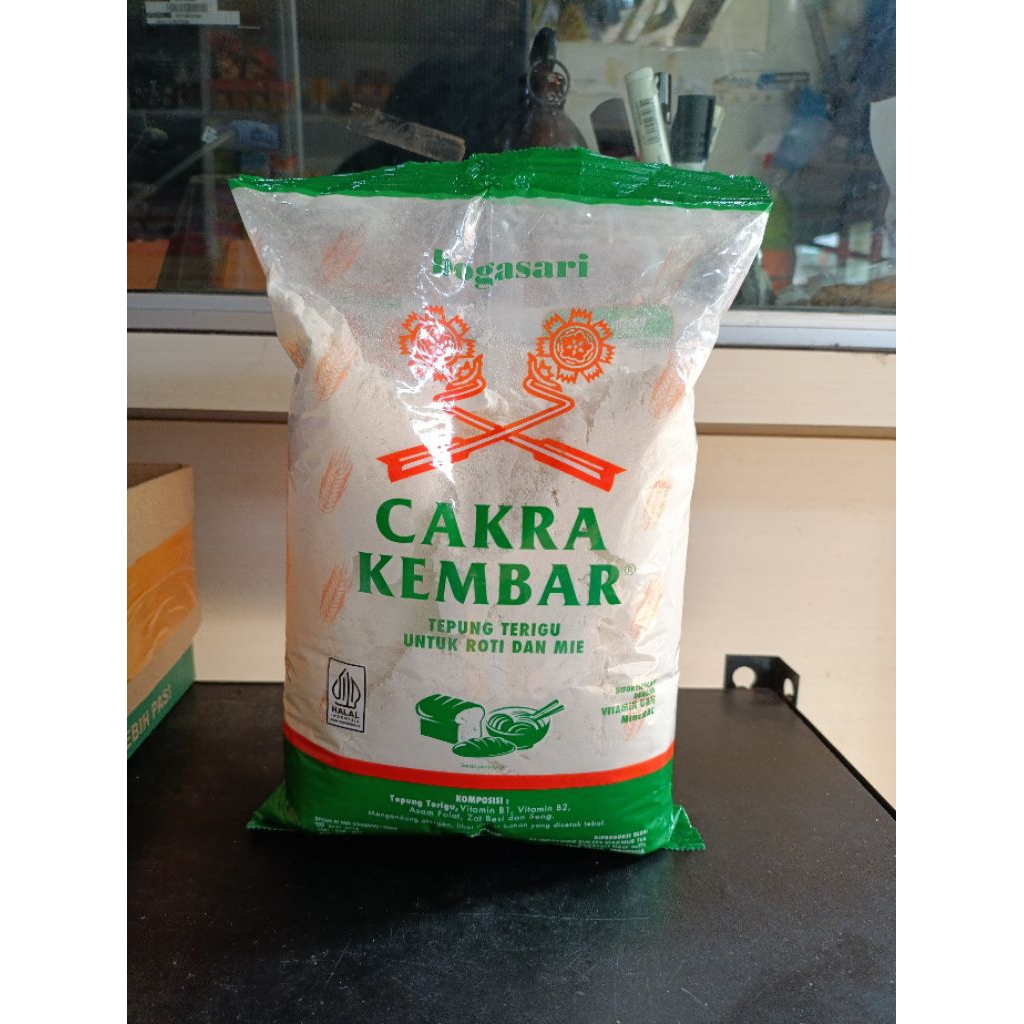 

TEPUNG CAKRA KEMBAR PROTEIN TINGGI @1KG