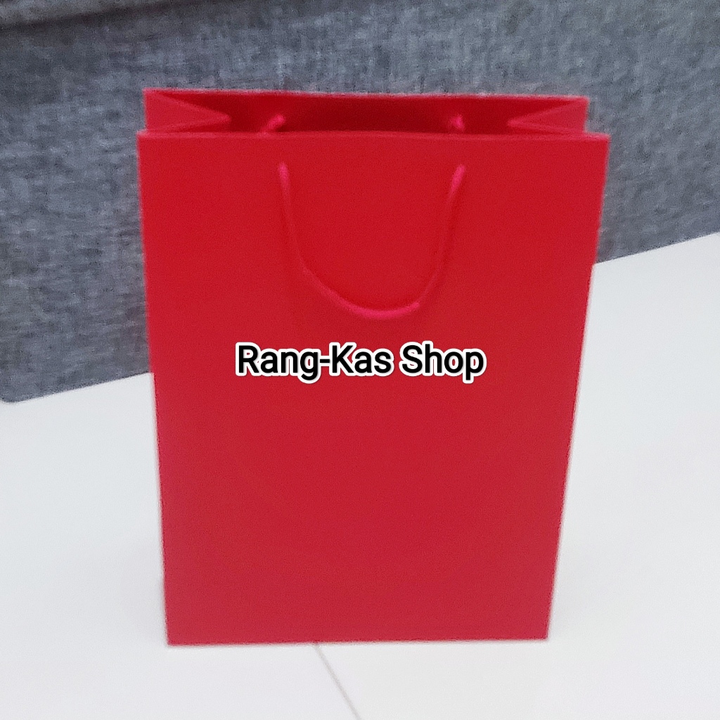 

Paperbag Merah XL 30x40x10cm Tebal Duplex isi 12pcs