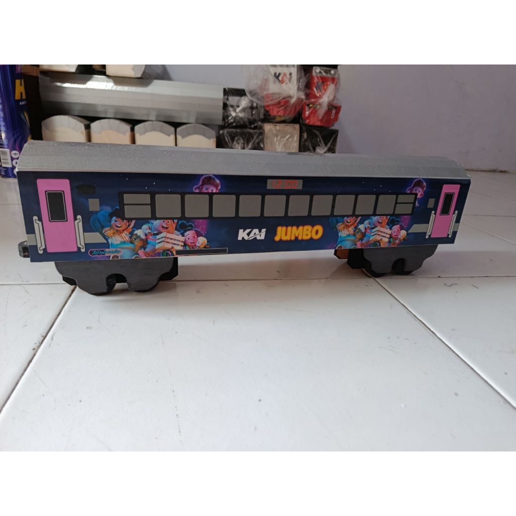 miniatur gerbong kayu kai jumbo