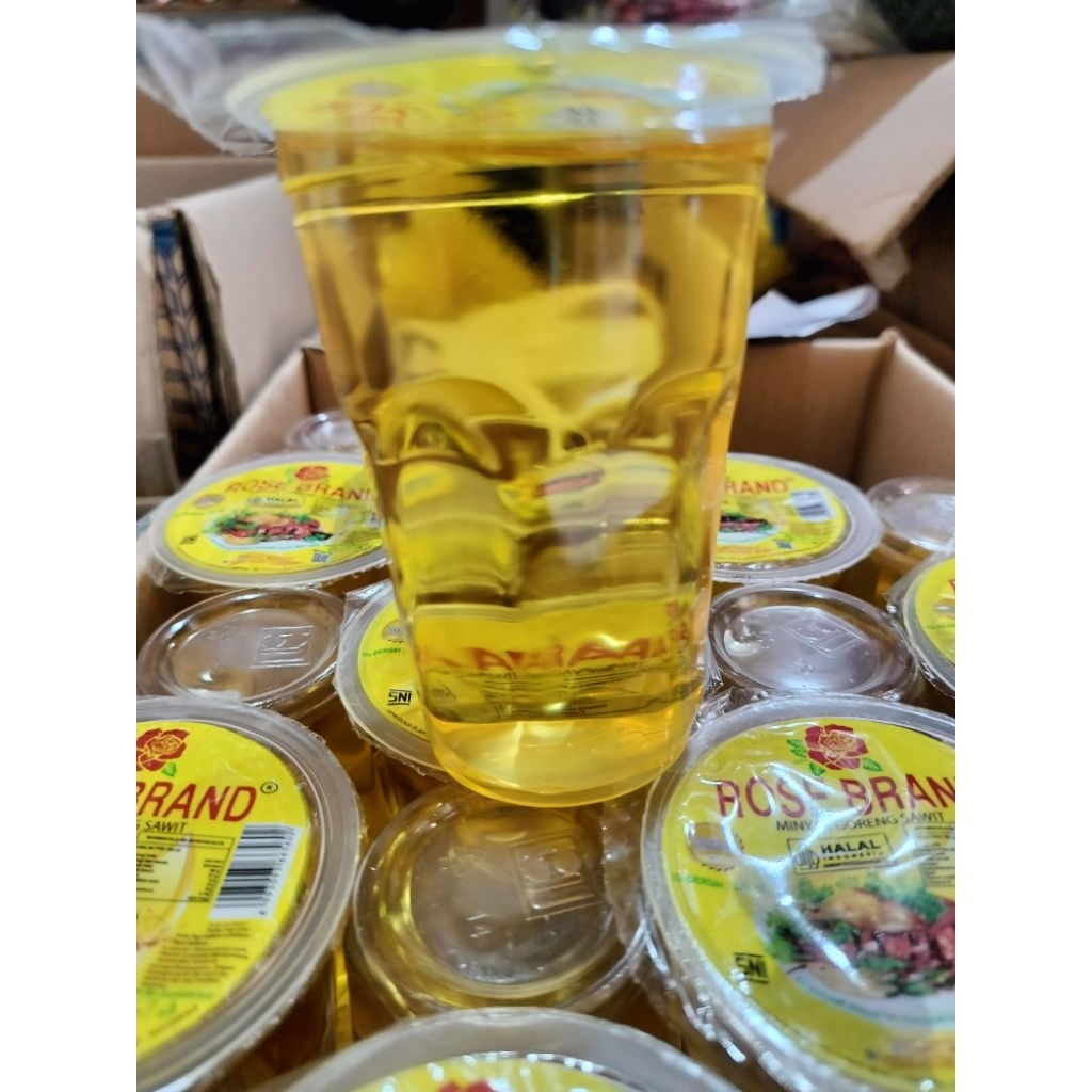 

Minyak Rose Brand Cangkir Minyak Goreng Sawit 220ml
